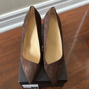 Banana republic chestnu pump